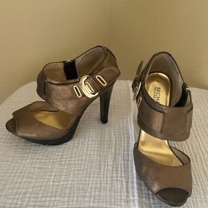 Micheal Kors Metallic herls